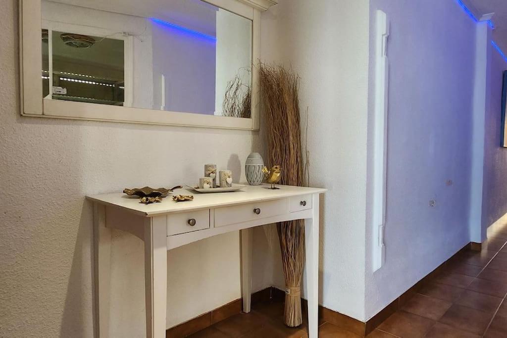 Inside Of The Sea Apartment Tavernes de Valldigna Exterior photo